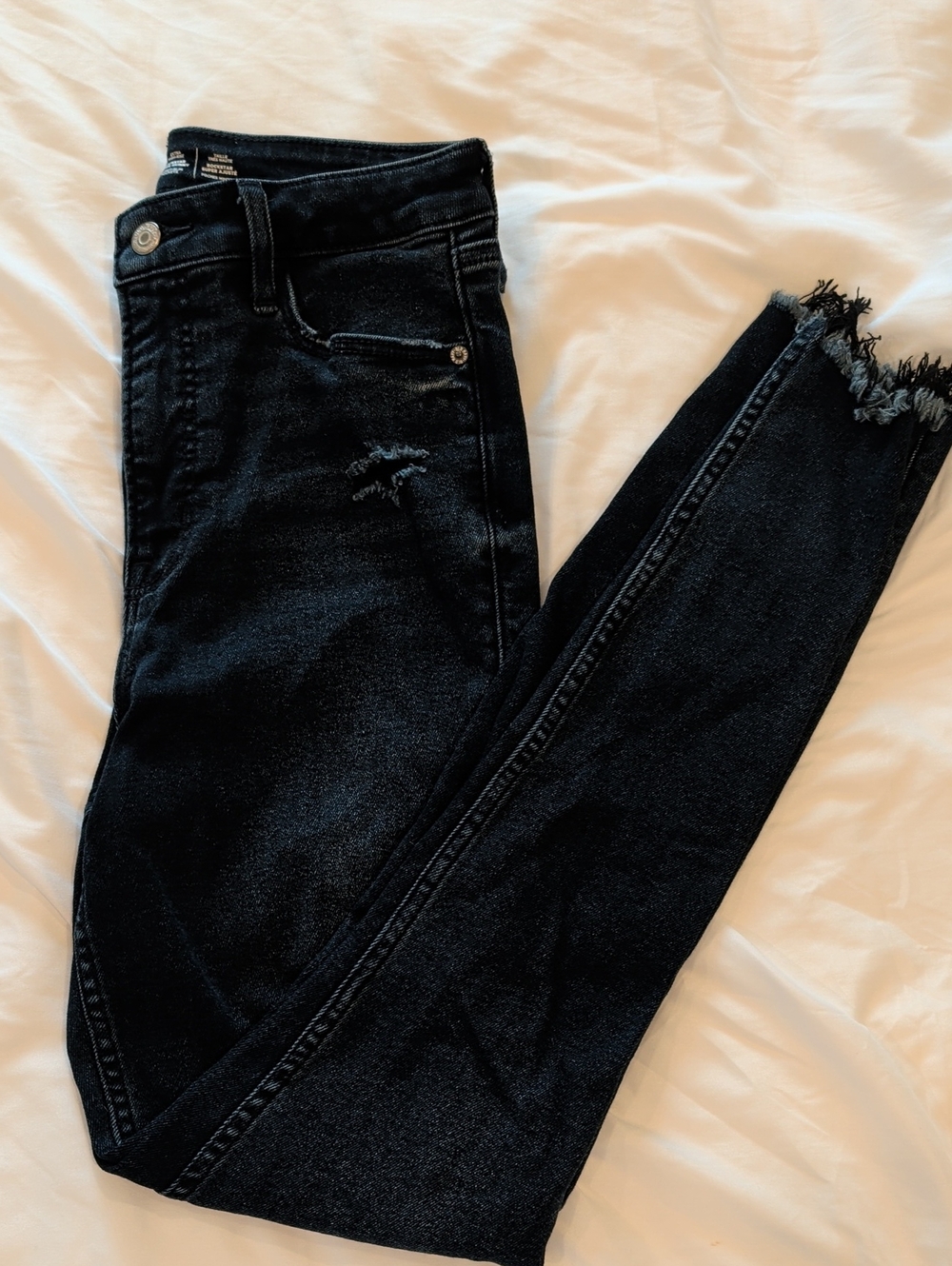 Old Navy Dark Blue Skinny Jeans with Frayed Hem 6 Tall